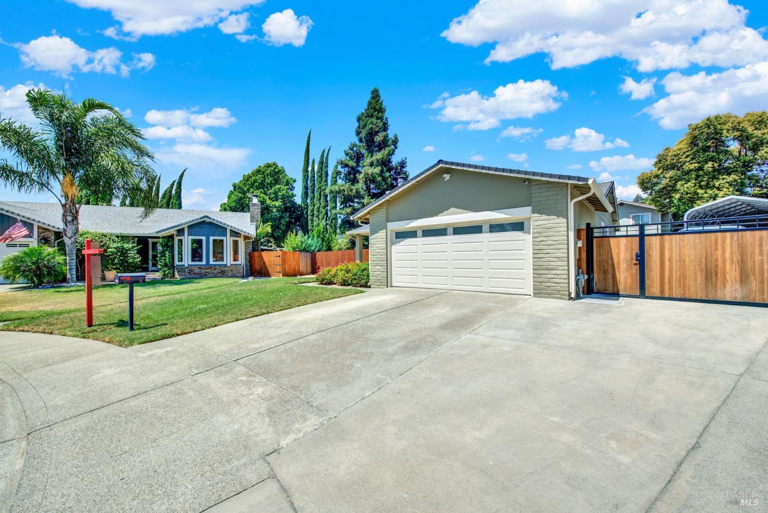 Detail Gallery Image 5 of 78 For 625 Cornell Ct, Vacaville,  CA 95687 - 3 Beds | 2 Baths