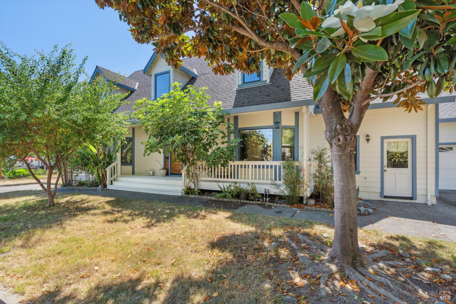 Detail Gallery Image 3 of 12 For 7958 Shira St, Windsor,  CA 95492 - 4 Beds | 3 Baths