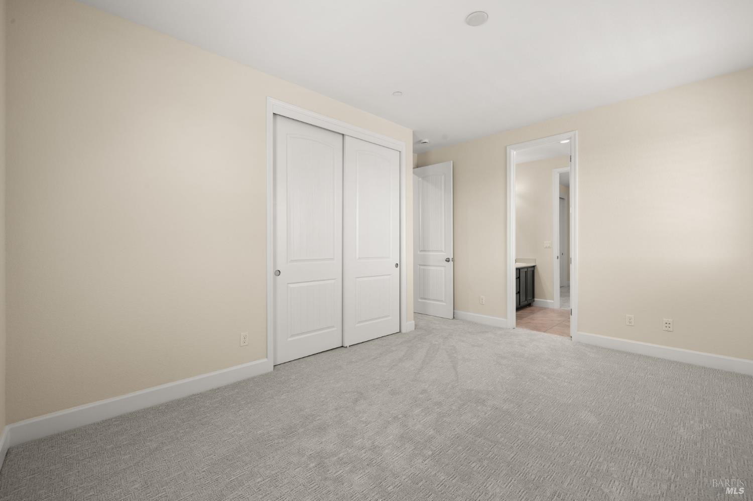 Detail Gallery Image 44 of 88 For 685 Elderberry Loop, Vacaville,  CA 95688 - 5 Beds | 4/1 Baths