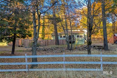 Detail Gallery Image 5 of 53 For 9054 Highway 175 Hwy, Kelseyville,  CA 95451 - 3 Beds | 1 Baths