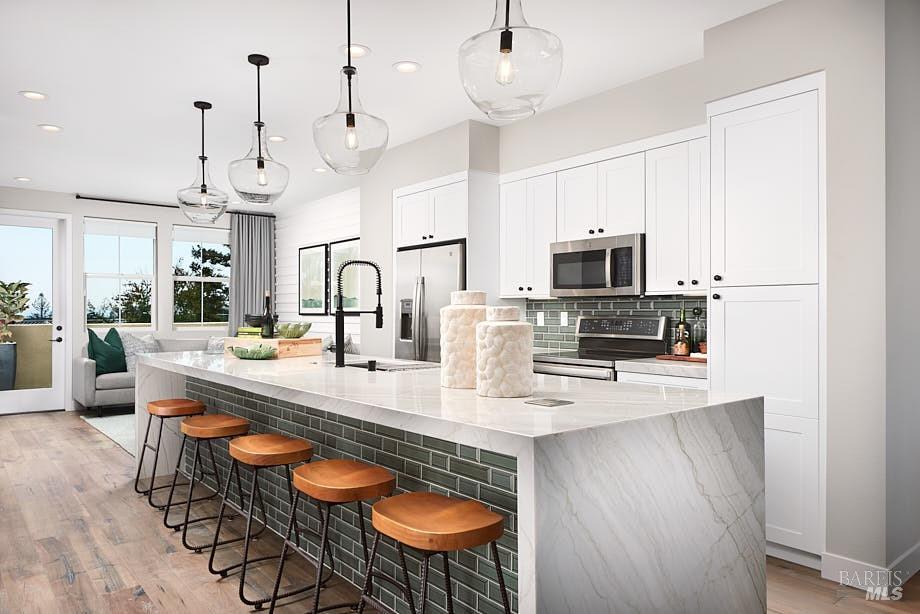 Detail Gallery Image 1 of 4 For 607 Semillon Ln, Santa Rosa,  CA 95403 - 3 Beds | 2/1 Baths