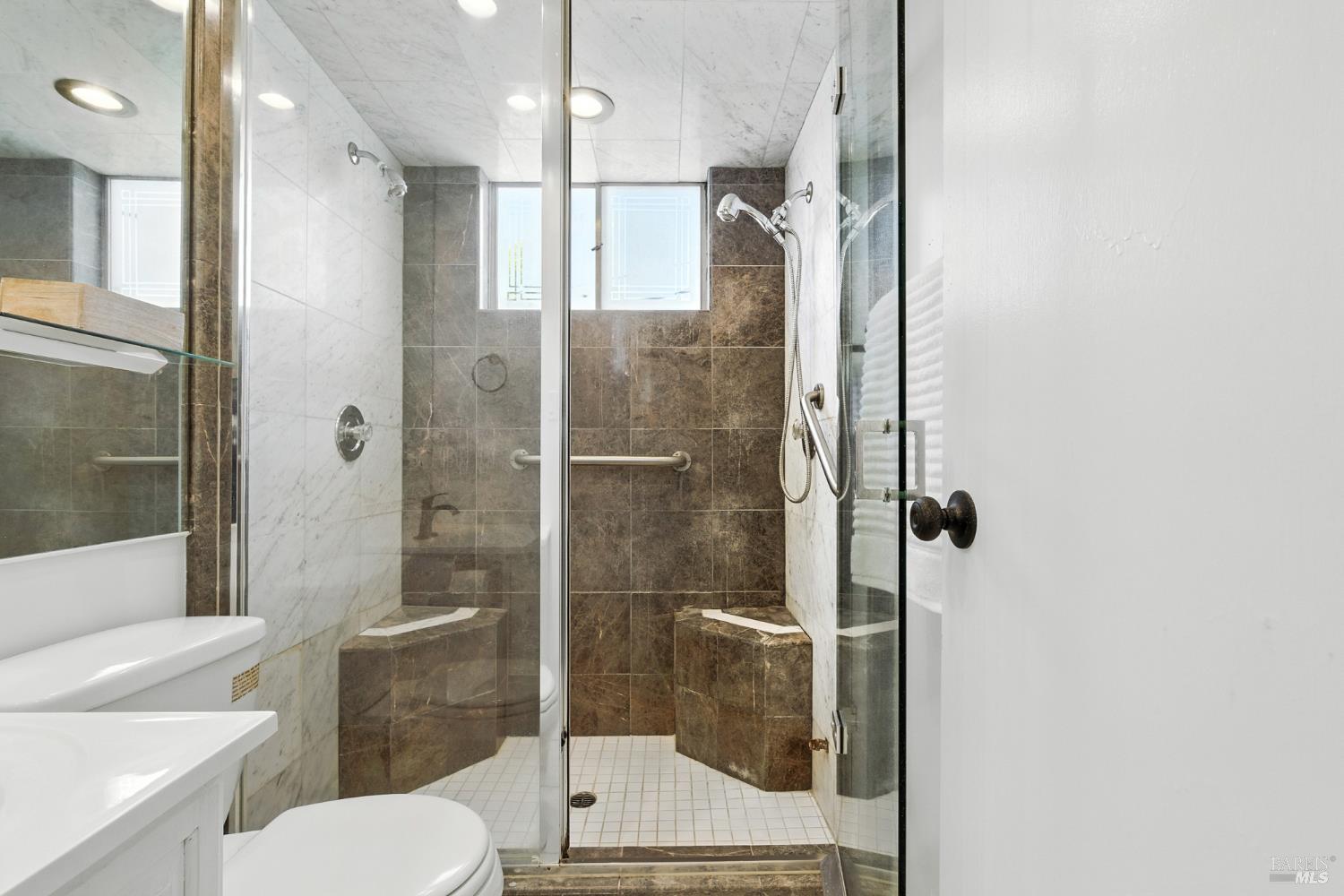 Detail Gallery Image 39 of 58 For 401 Arlen Dr, Rohnert Park,  CA 94928 - 3 Beds | 2 Baths