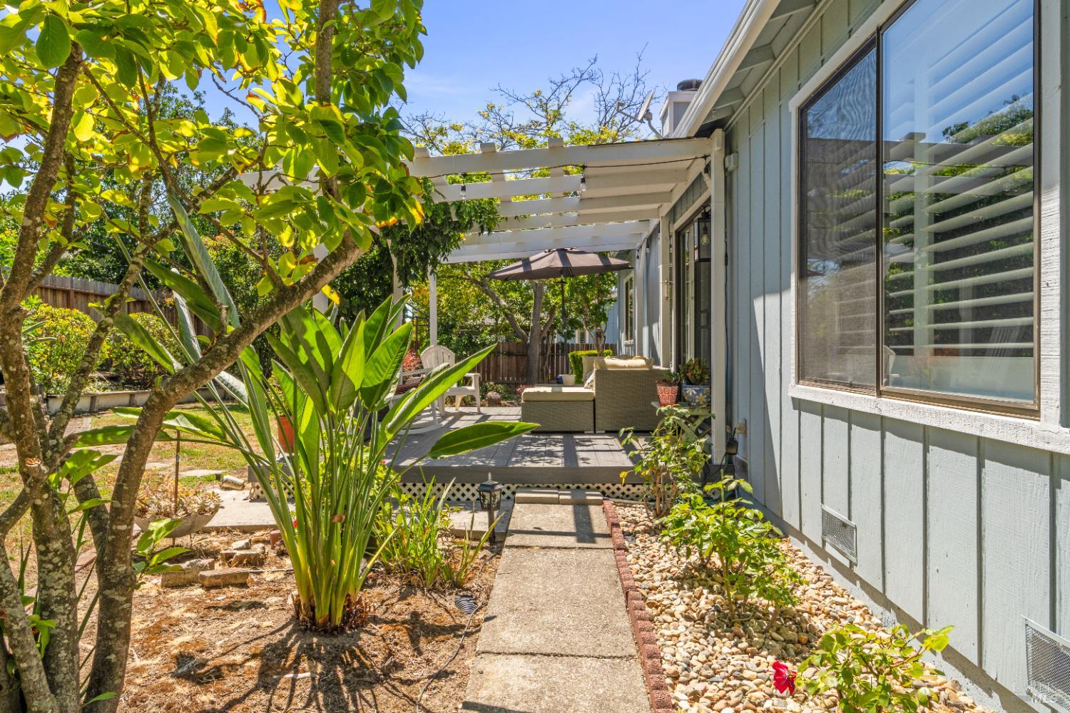 Detail Gallery Image 35 of 41 For 373 Clydesdale Dr, Vallejo,  CA 94591 - 3 Beds | 2 Baths