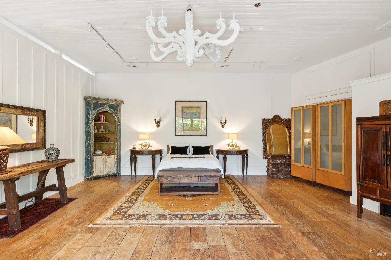 Detail Gallery Image 20 of 43 For 307 Bodega Ave, Petaluma,  CA 94952 - 2 Beds | 2 Baths