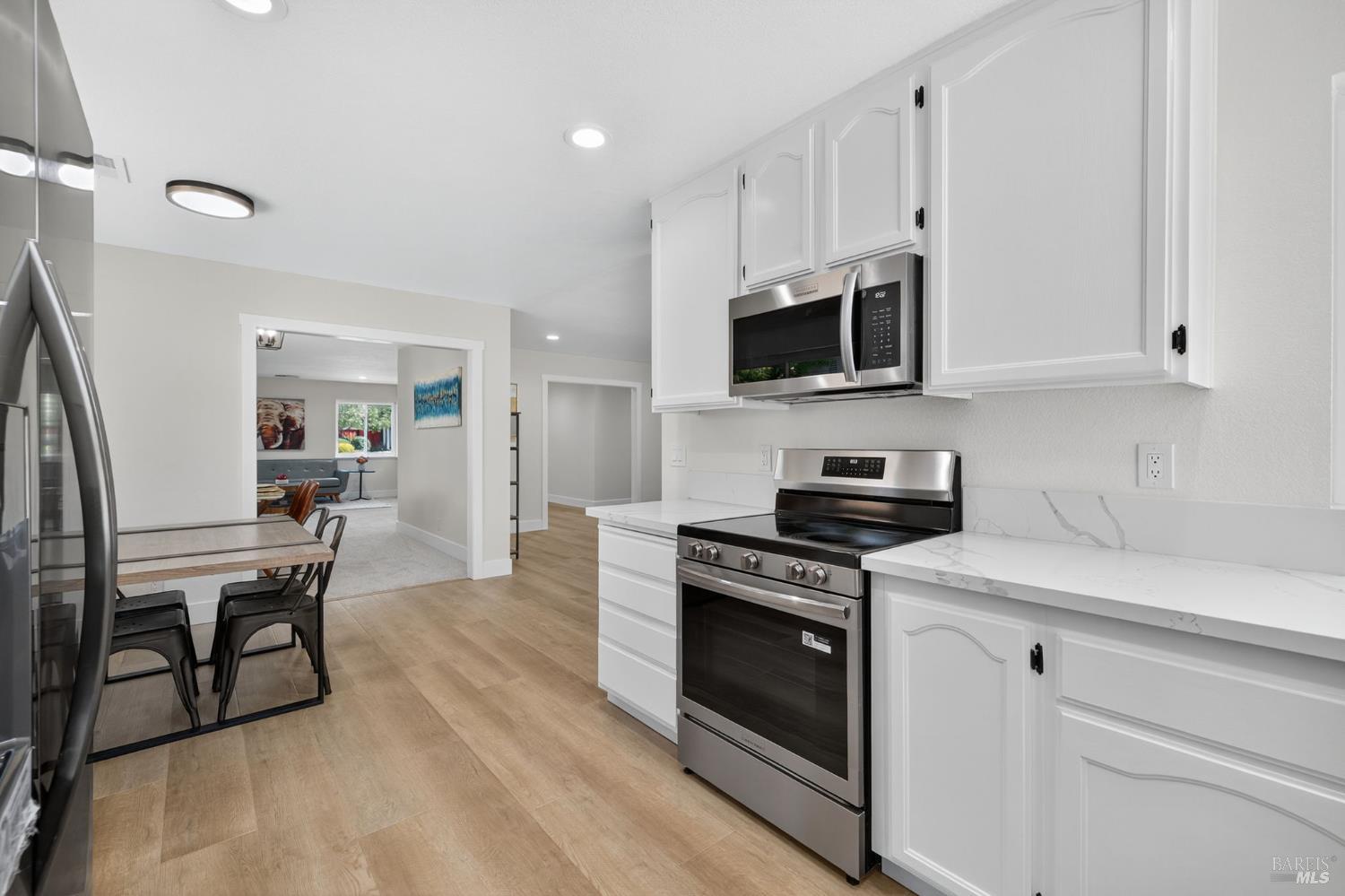 Detail Gallery Image 24 of 48 For 780 Rose Dr, Benicia,  CA 94510 - 3 Beds | 2 Baths