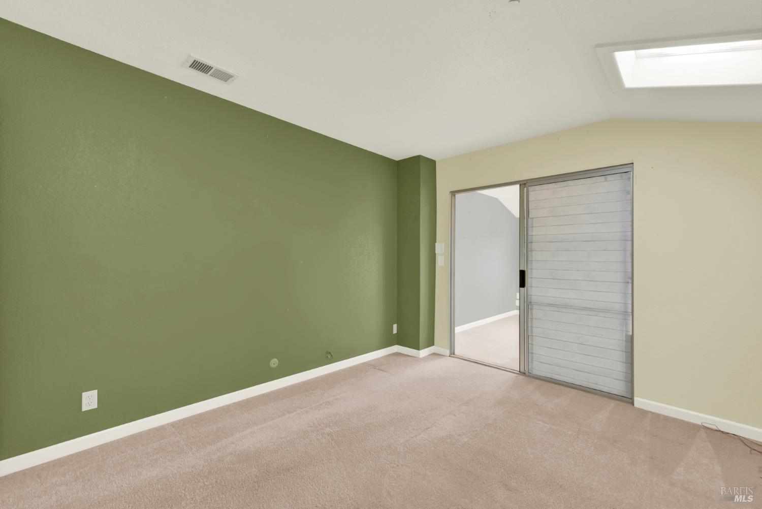 Detail Gallery Image 35 of 62 For 112 Picadilly Cir, Vallejo,  CA 94591 - 4 Beds | 3 Baths
