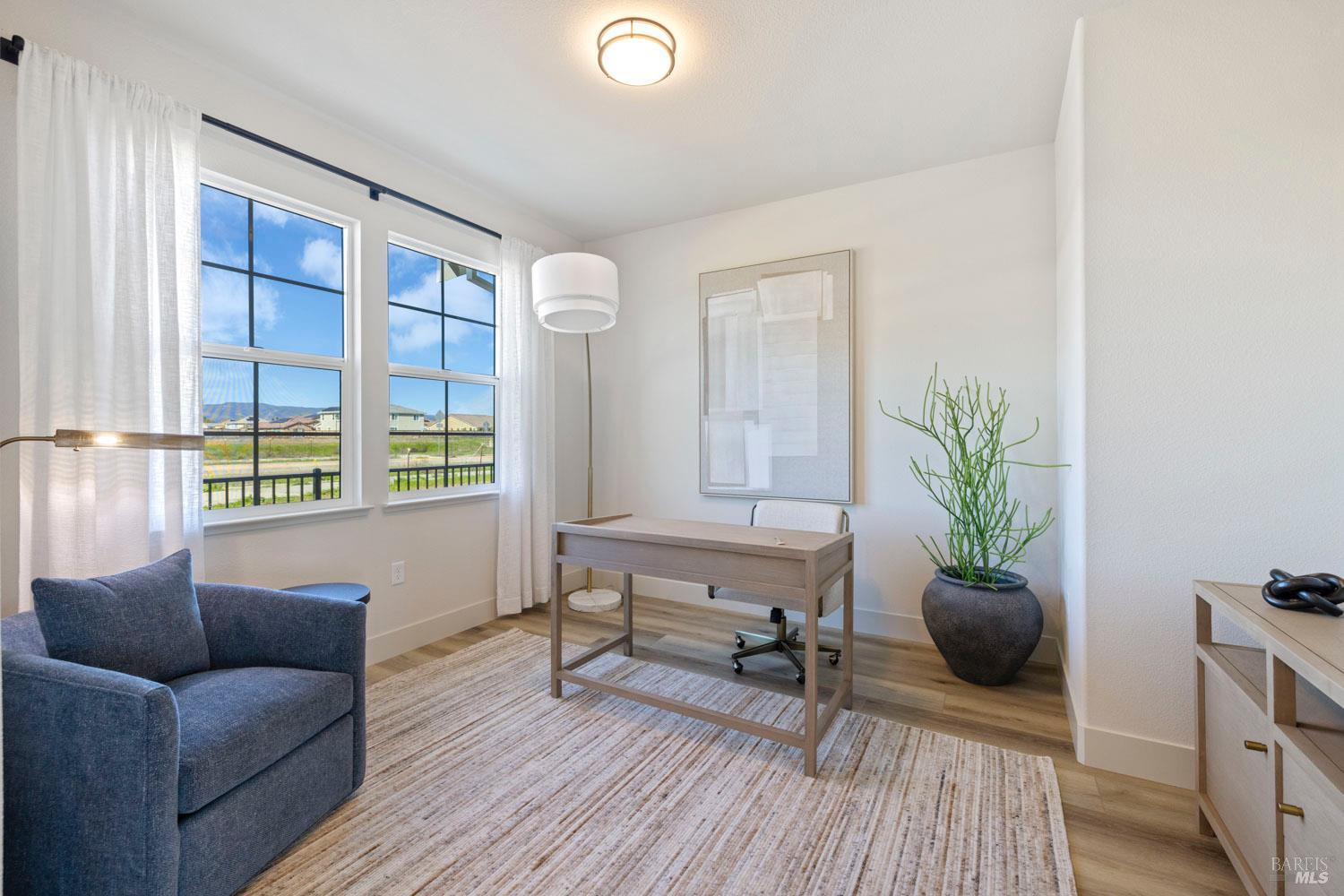 Detail Gallery Image 4 of 55 For 969 Carroll Way, Vacaville,  CA 95687 - 4 Beds | 2 Baths