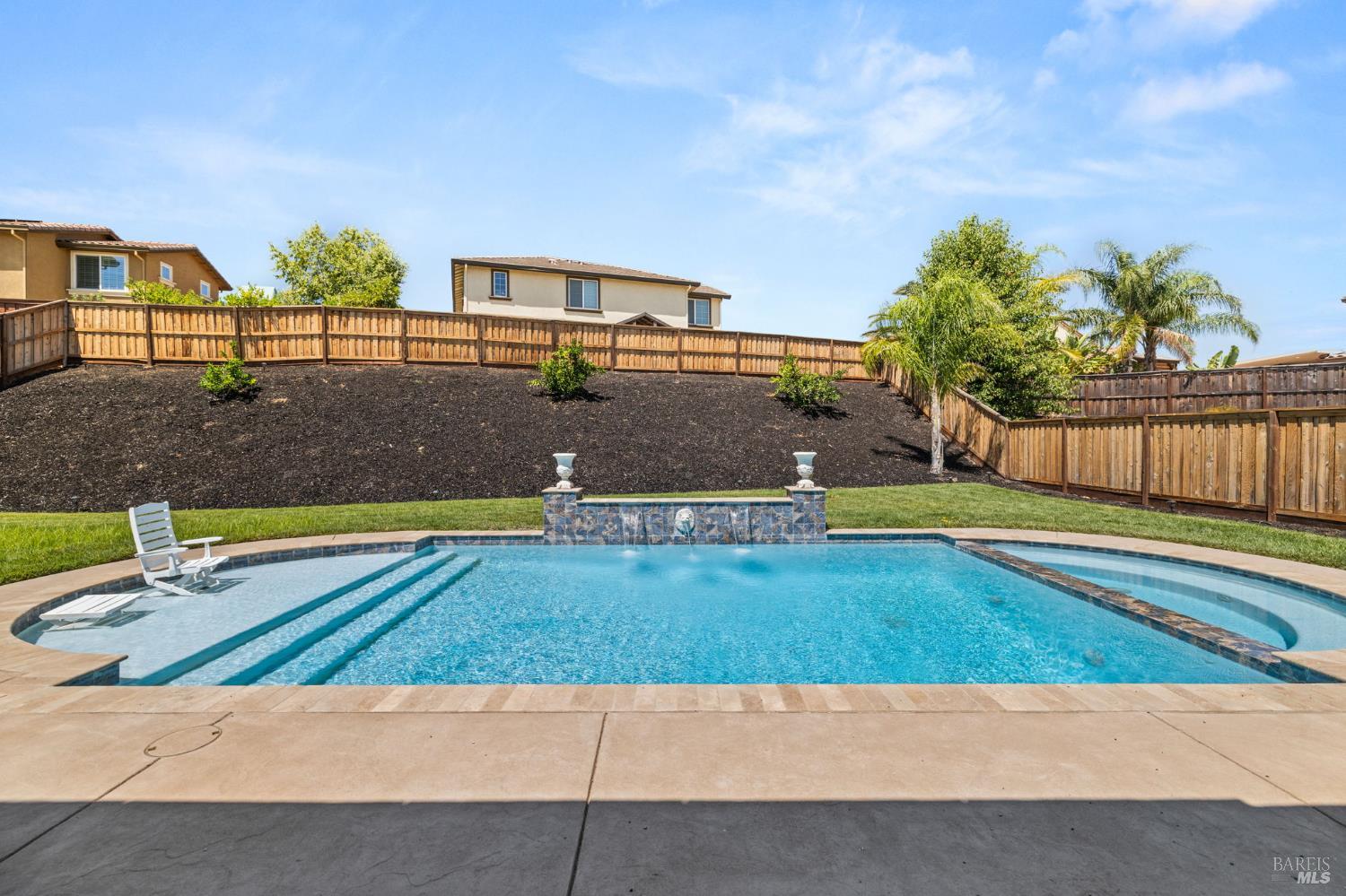 Detail Gallery Image 73 of 88 For 685 Elderberry Loop, Vacaville,  CA 95688 - 5 Beds | 4/1 Baths