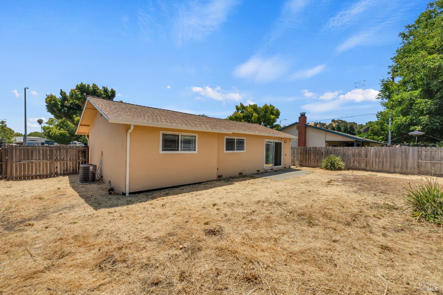 Detail Gallery Image 19 of 20 For 1217 Alderwood Way, Vacaville,  CA 95687 - 3 Beds | 1 Baths