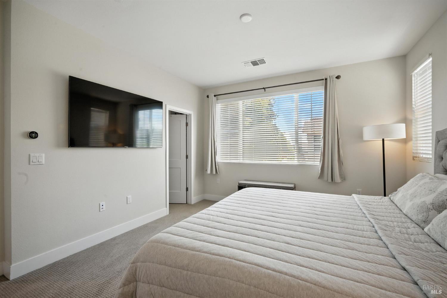 Detail Gallery Image 25 of 35 For 2931 Liscum St, Santa Rosa,  CA 95407 - 3 Beds | 2/1 Baths