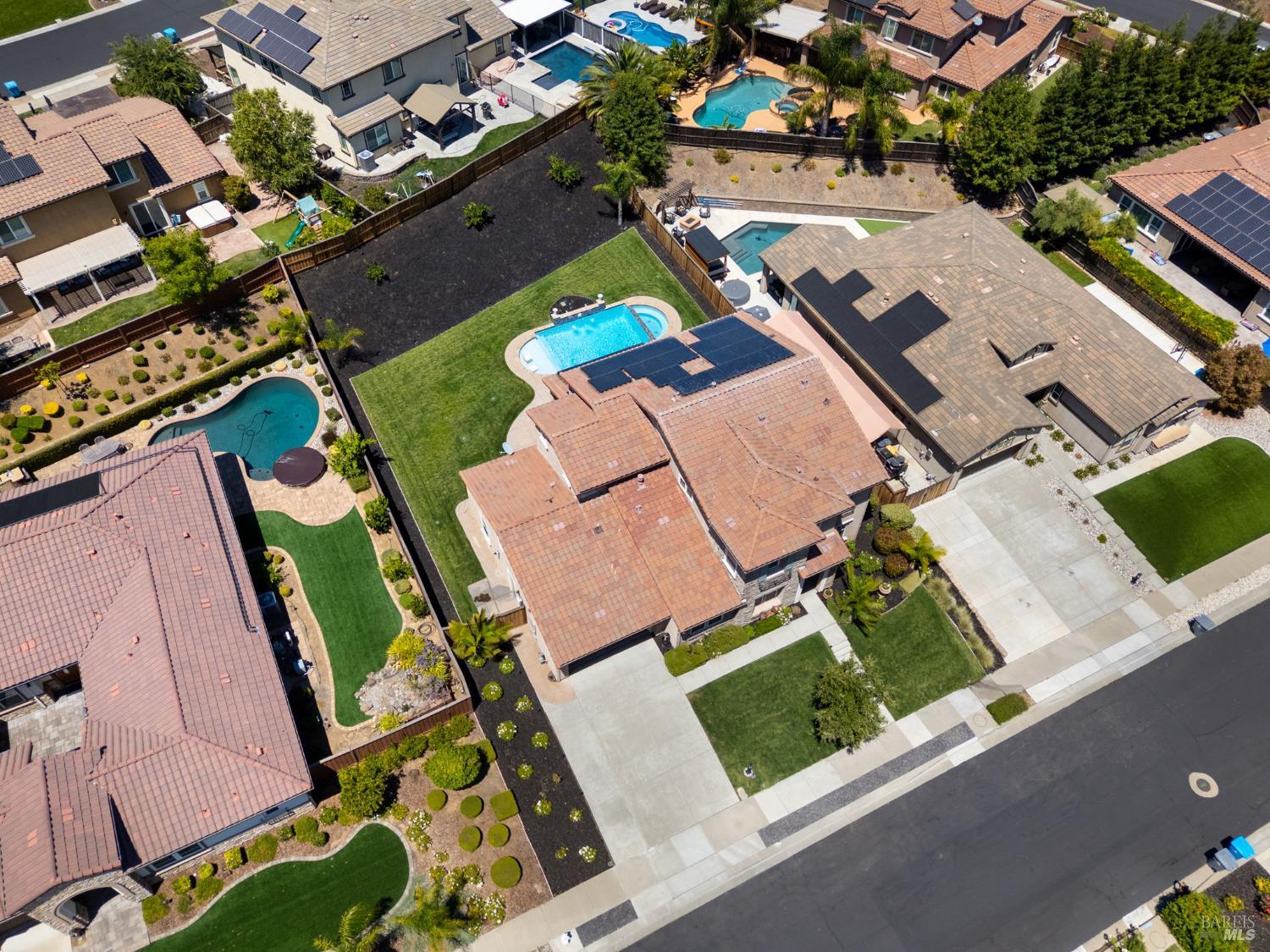 Detail Gallery Image 83 of 88 For 685 Elderberry Loop, Vacaville,  CA 95688 - 5 Beds | 4/1 Baths