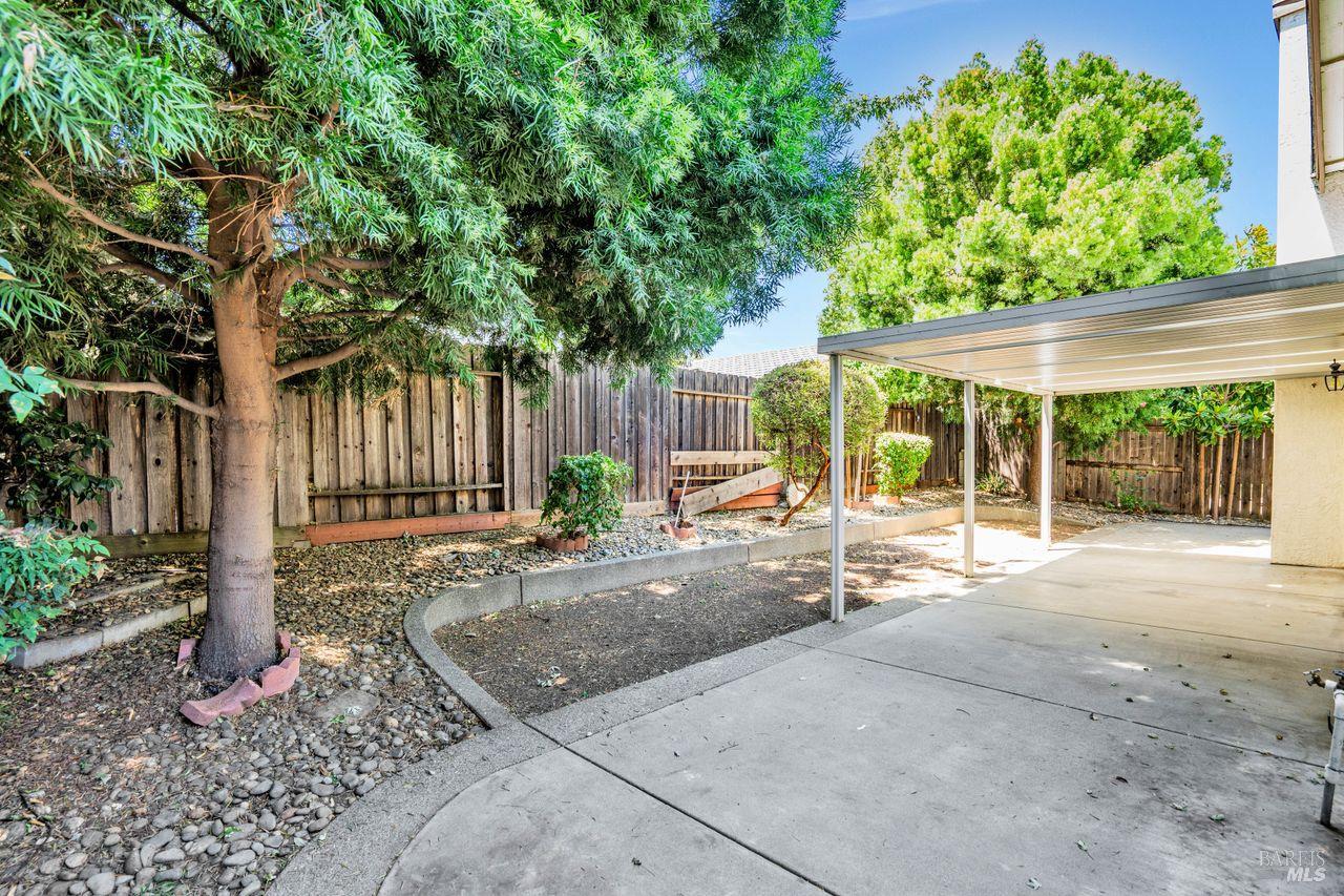 Detail Gallery Image 30 of 36 For 812 Sonnet Dr, Vacaville,  CA 95687 - 3 Beds | 2 Baths