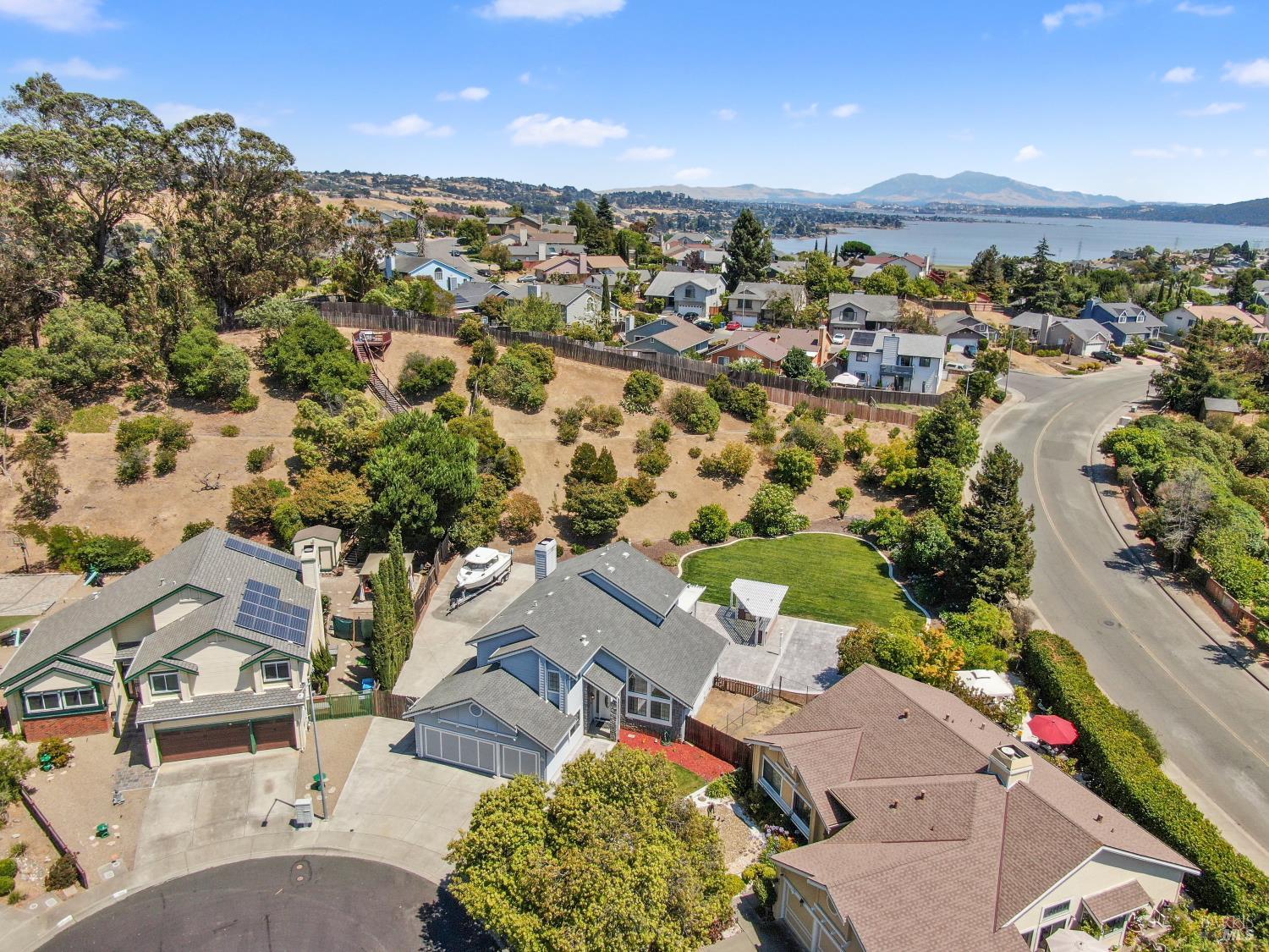 Detail Gallery Image 24 of 93 For 891 Wellfleet Dr, Vallejo,  CA 94591 - 4 Beds | 3 Baths