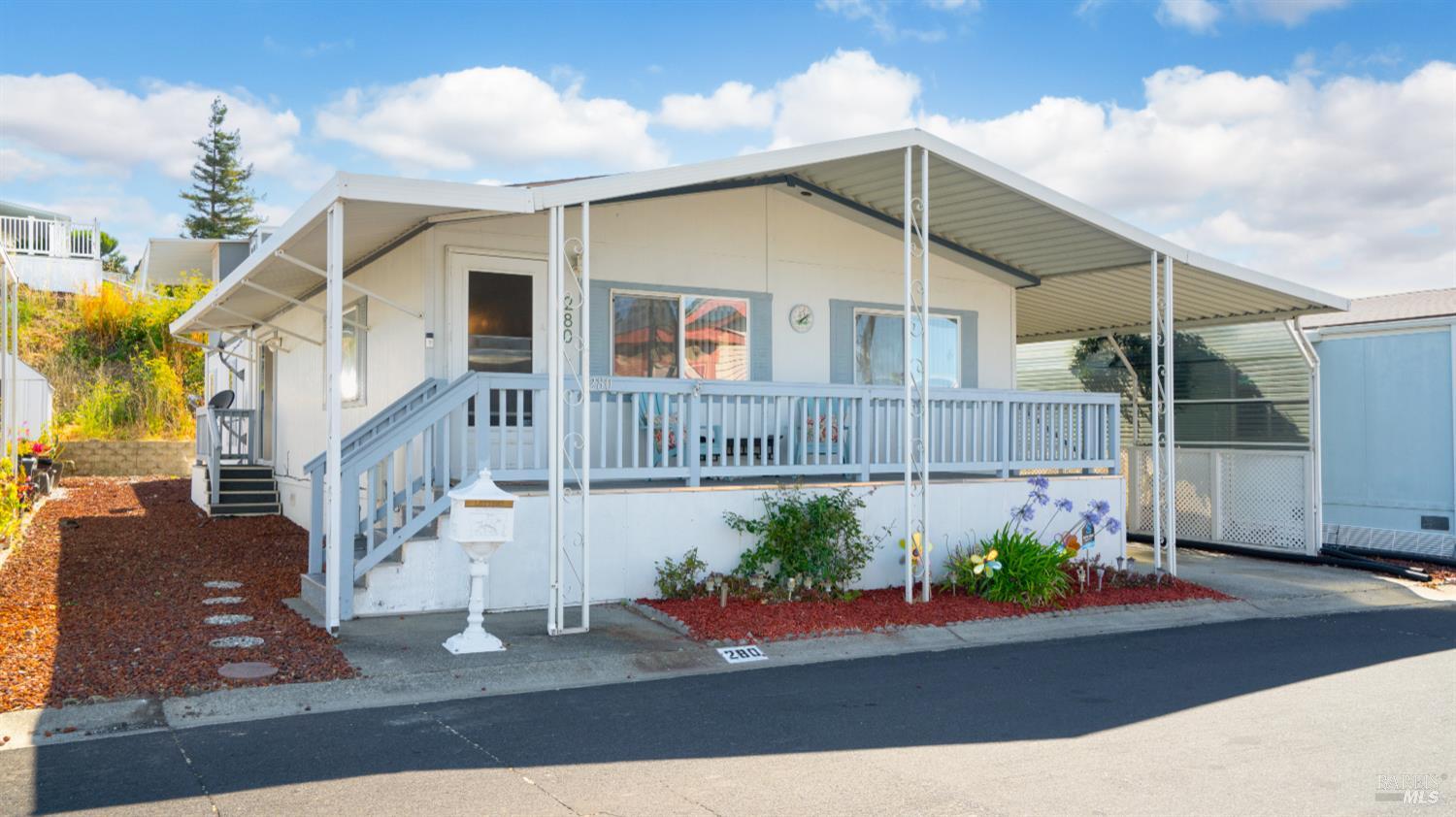 Detail Gallery Image 4 of 20 For 16401 San Pablo Ave 280, San Pablo,  CA 94806 - 2 Beds | 2 Baths