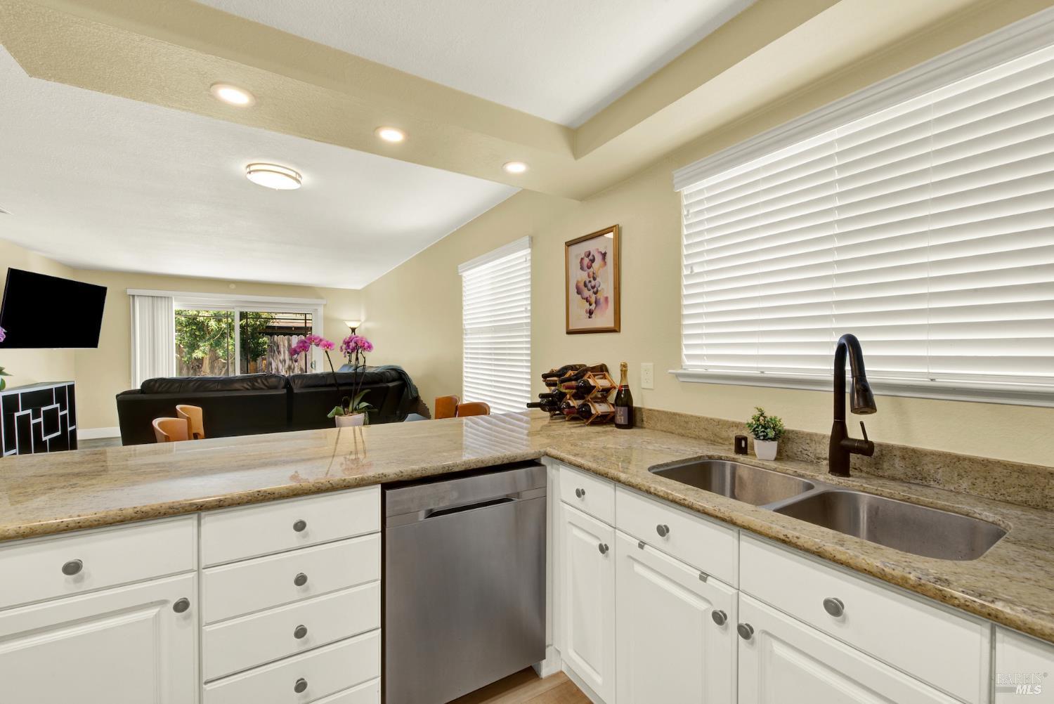 Detail Gallery Image 37 of 78 For 625 Cornell Ct, Vacaville,  CA 95687 - 3 Beds | 2 Baths
