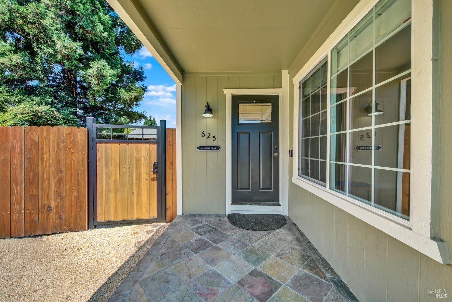 Detail Gallery Image 13 of 78 For 625 Cornell Ct, Vacaville,  CA 95687 - 3 Beds | 2 Baths