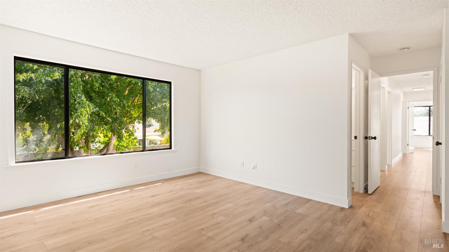 Detail Gallery Image 32 of 49 For 6032 Elsa Ave, Rohnert Park,  CA 94928 - 4 Beds | 3 Baths