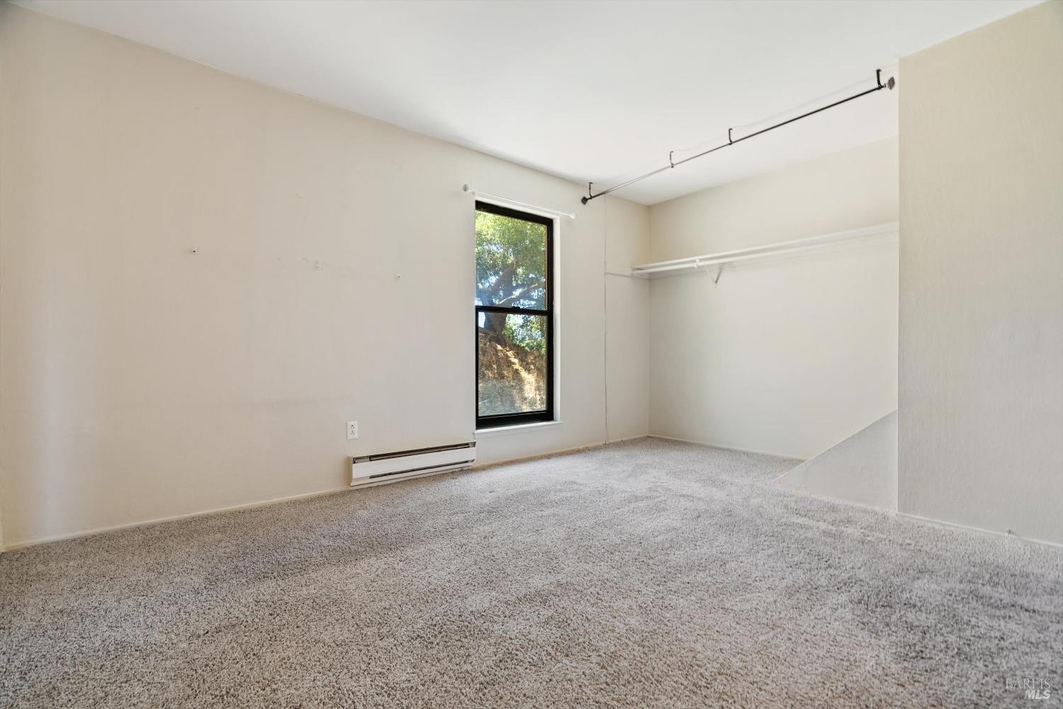 Detail Gallery Image 9 of 23 For 100 Marin Center Dr #70,  San Rafael,  CA 94903 - 2 Beds | 1/1 Baths