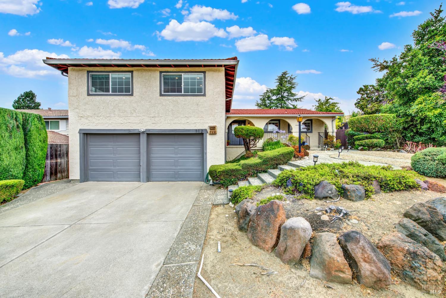 Detail Gallery Image 2 of 62 For 112 Picadilly Cir, Vallejo,  CA 94591 - 4 Beds | 3 Baths