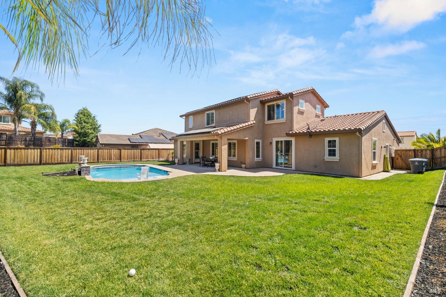 Detail Gallery Image 71 of 88 For 685 Elderberry Loop, Vacaville,  CA 95688 - 5 Beds | 4/1 Baths