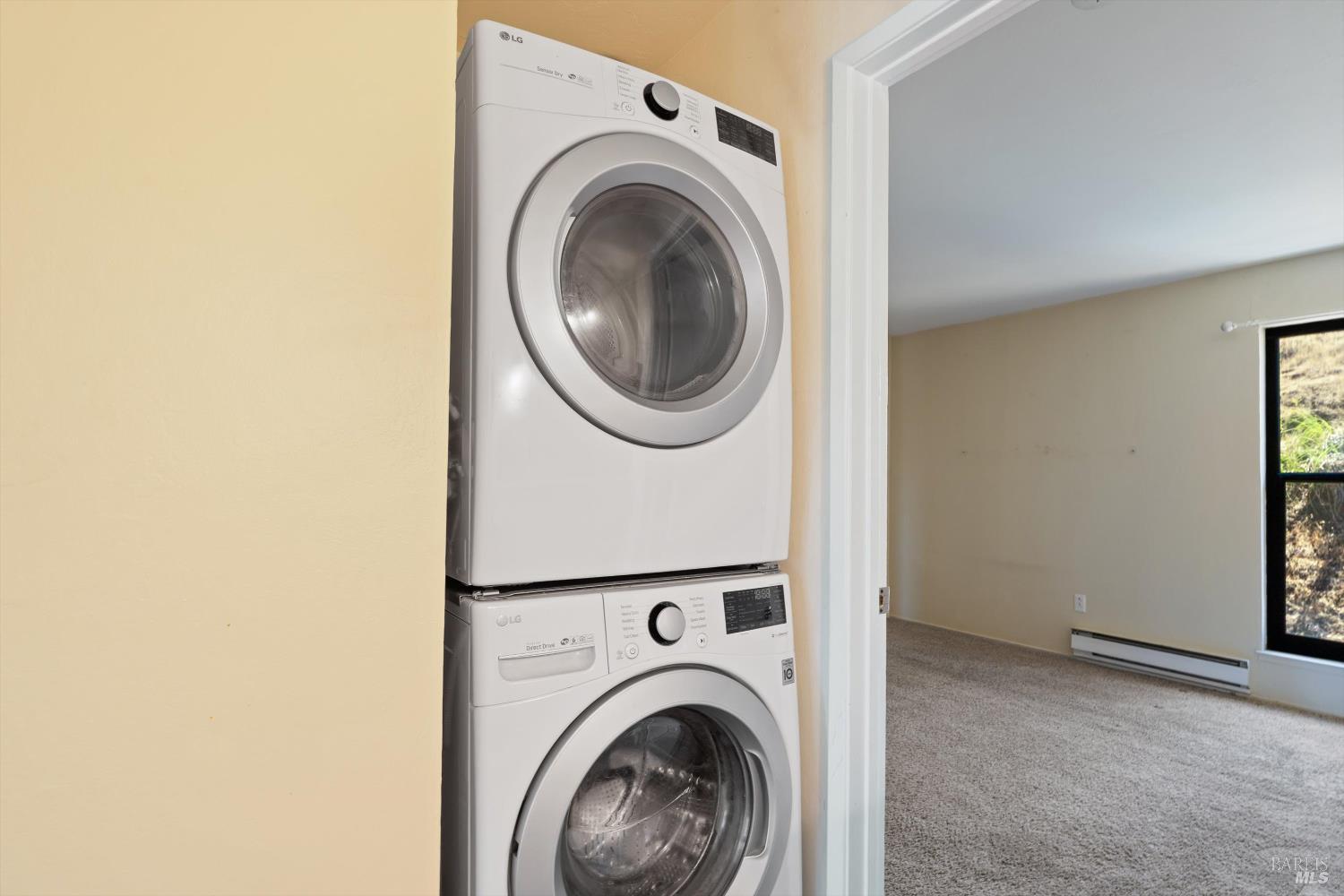 Detail Gallery Image 15 of 23 For 100 Marin Center Dr #70,  San Rafael,  CA 94903 - 2 Beds | 1/1 Baths