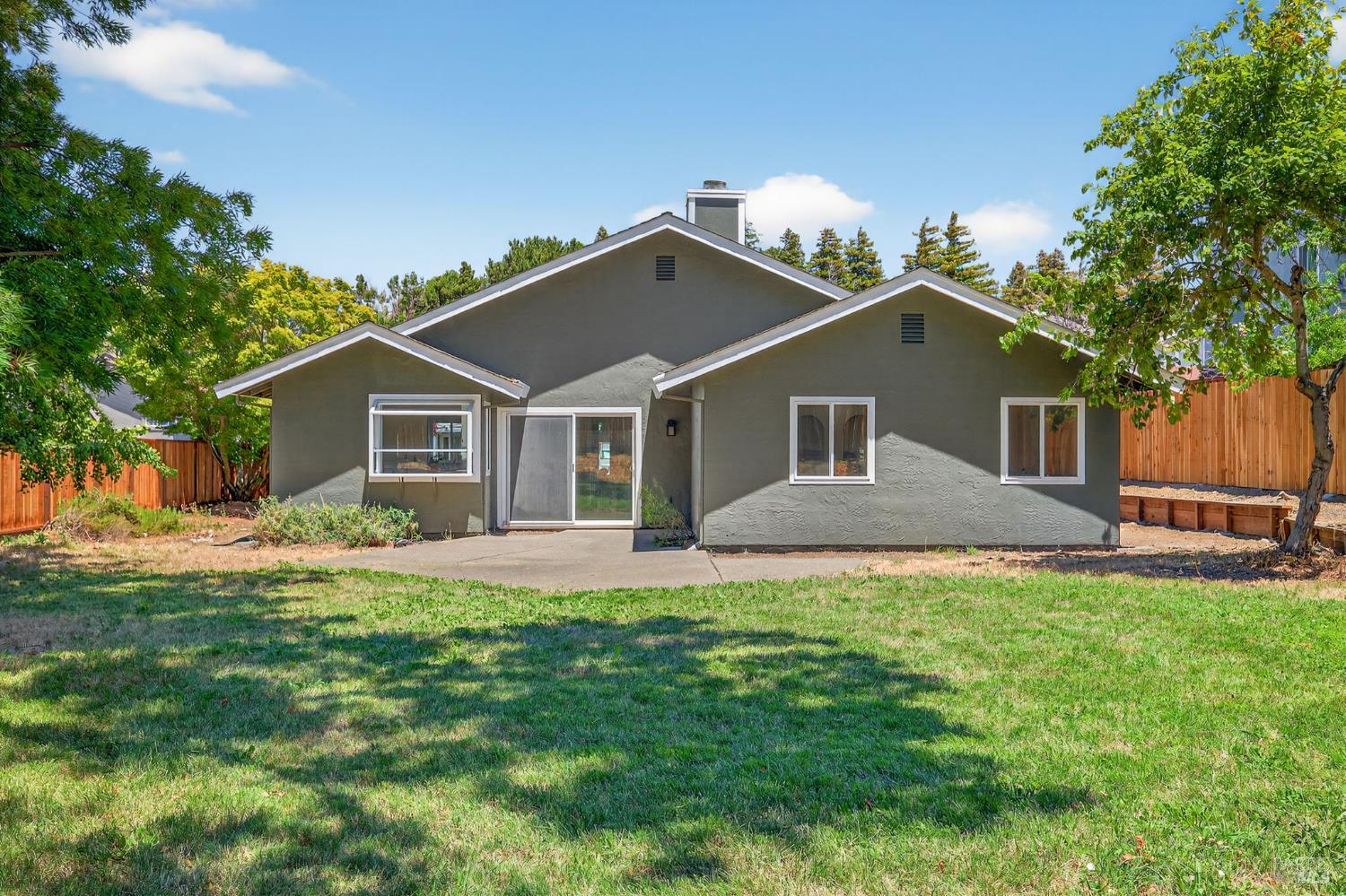 Detail Gallery Image 41 of 48 For 780 Rose Dr, Benicia,  CA 94510 - 3 Beds | 2 Baths