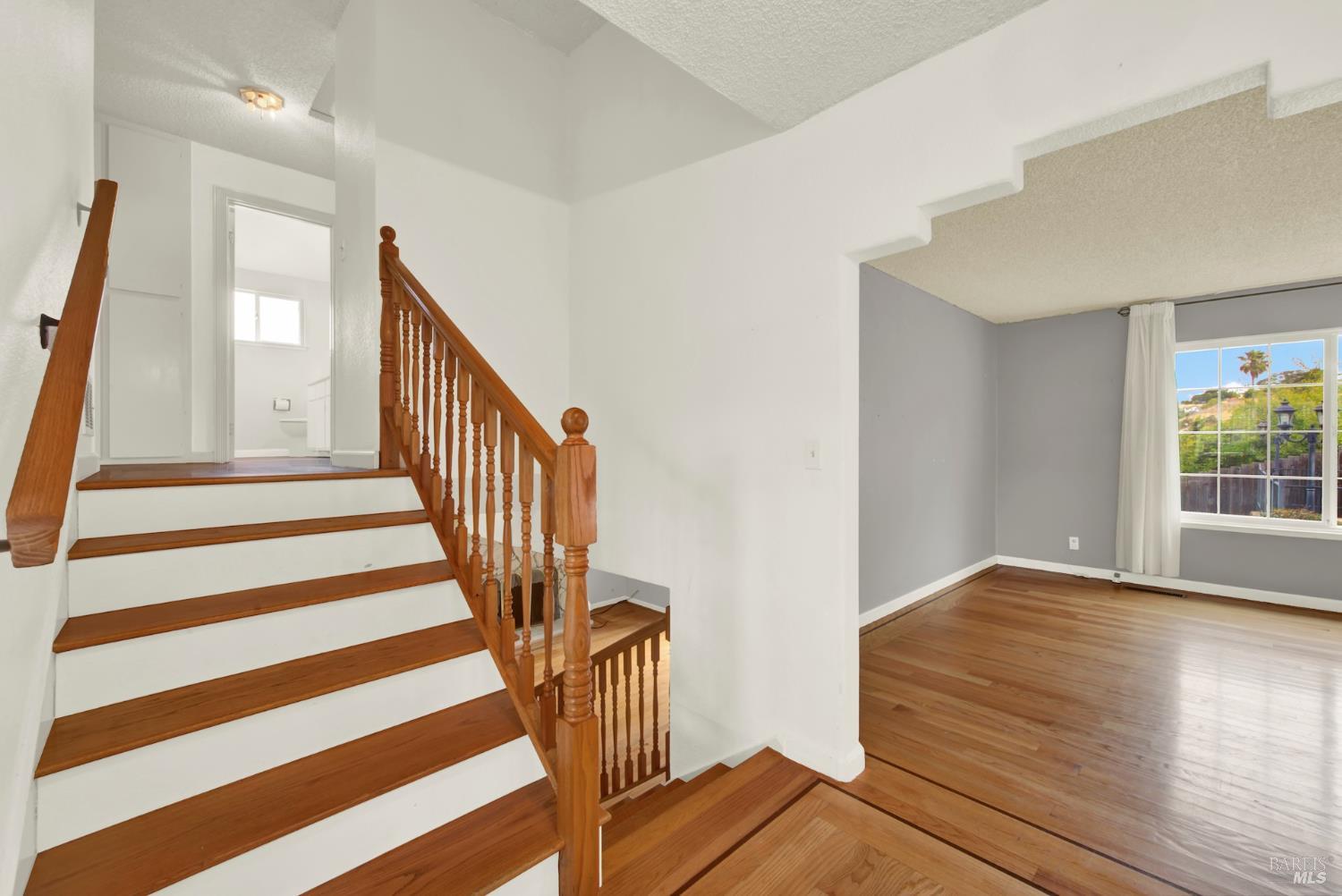 Detail Gallery Image 26 of 62 For 112 Picadilly Cir, Vallejo,  CA 94591 - 4 Beds | 3 Baths