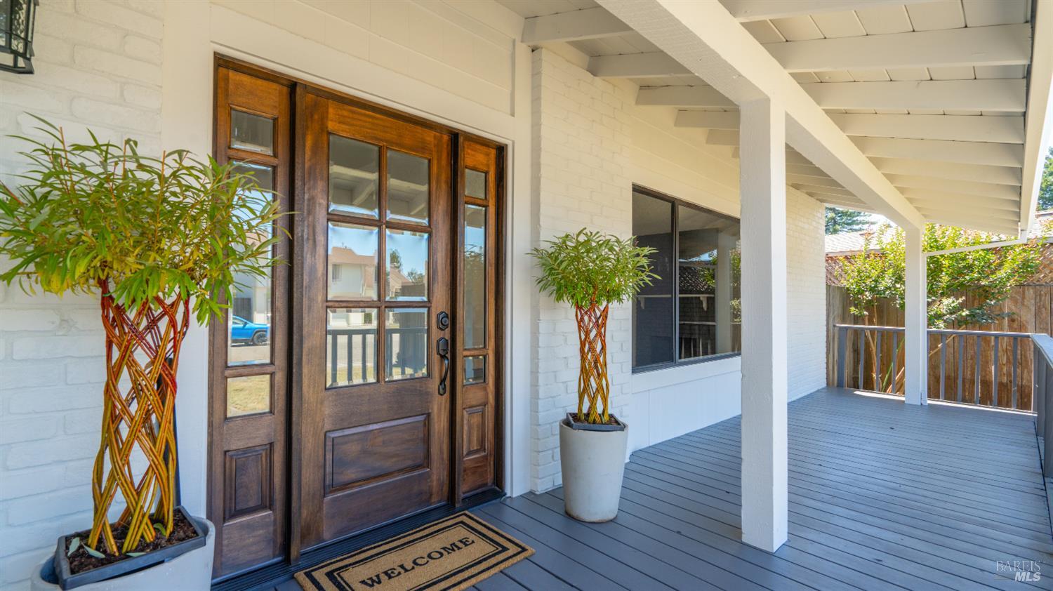 Detail Gallery Image 5 of 49 For 6032 Elsa Ave, Rohnert Park,  CA 94928 - 4 Beds | 3 Baths