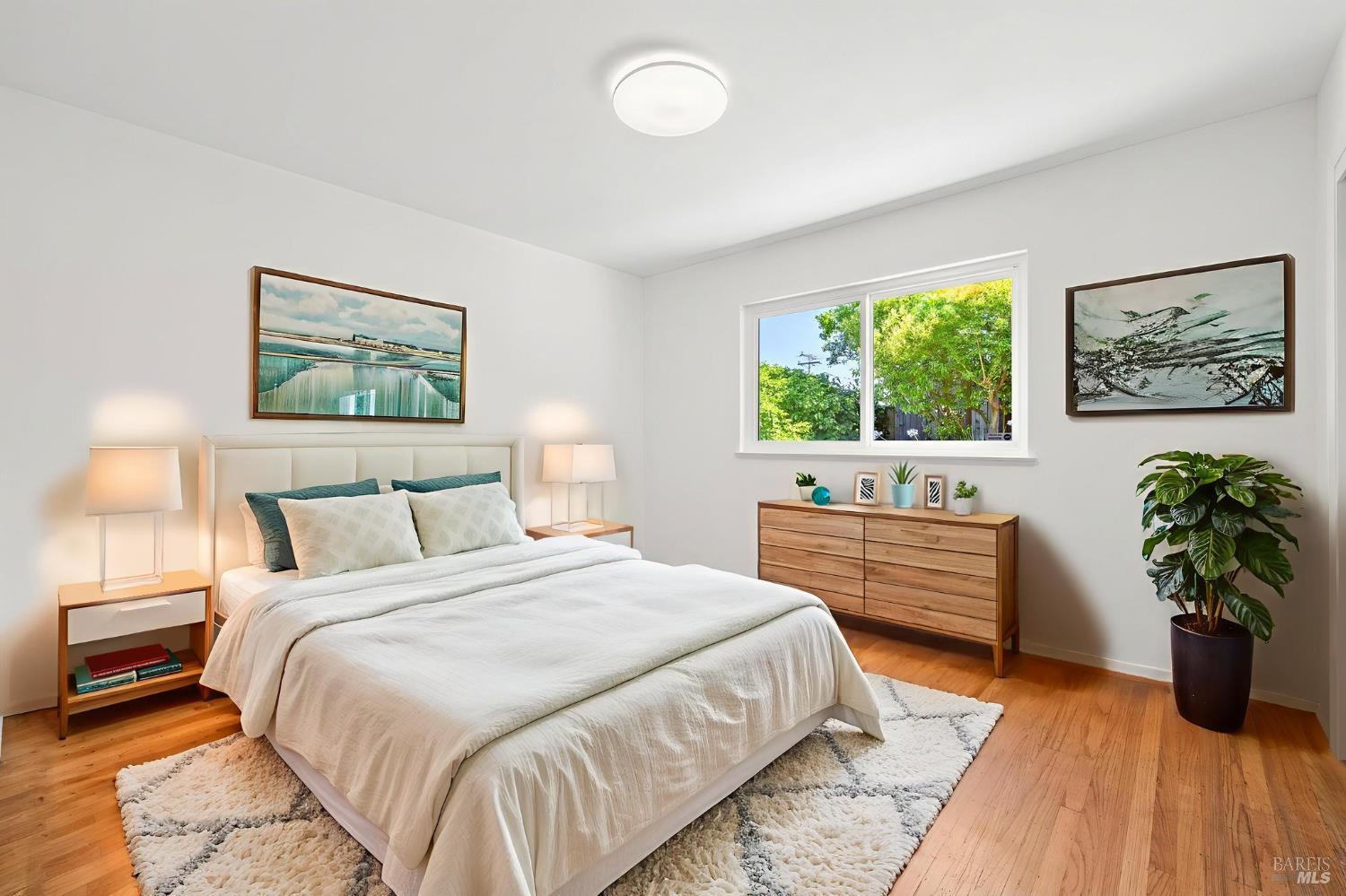 Detail Gallery Image 74 of 75 For 34 Crestwood Dr, San Rafael,  CA 94901 - 4 Beds | 3 Baths