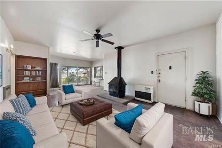 Detail Gallery Image 10 of 36 For 14095 Lakeshore Dr, Clearlake,  CA 95422 - 2 Beds | 1/1 Baths