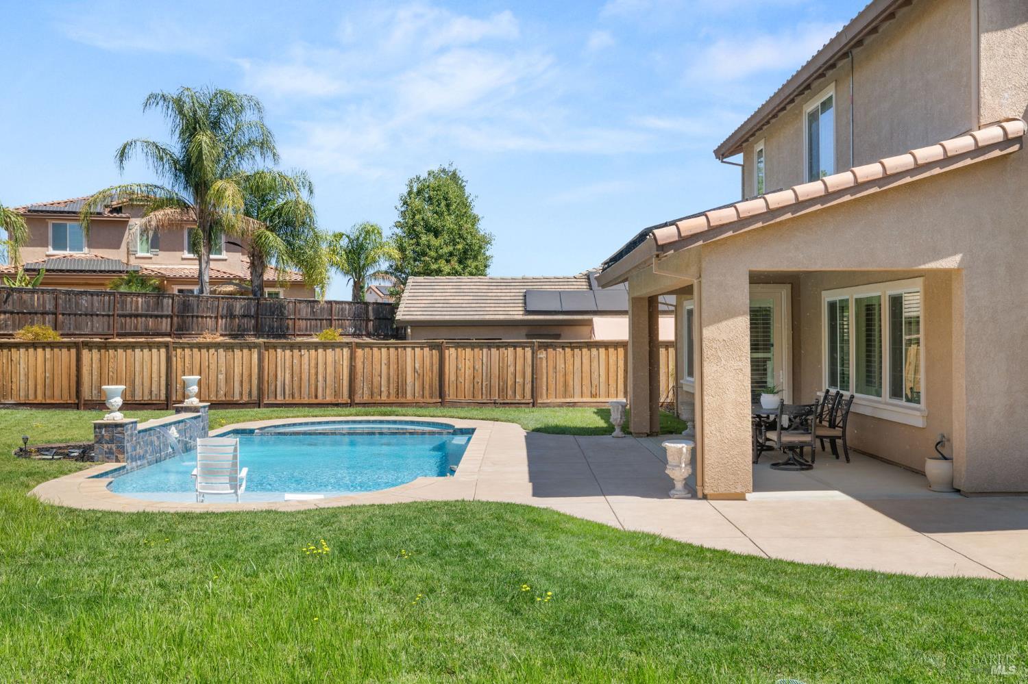 Detail Gallery Image 72 of 88 For 685 Elderberry Loop, Vacaville,  CA 95688 - 5 Beds | 4/1 Baths
