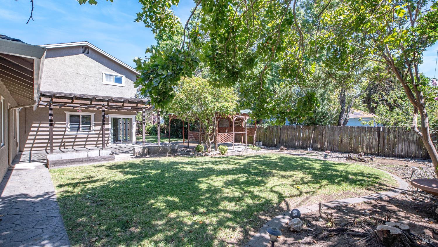 Detail Gallery Image 43 of 64 For 647 Nevada St, Fairfield,  CA 94533 - 5 Beds | 3 Baths