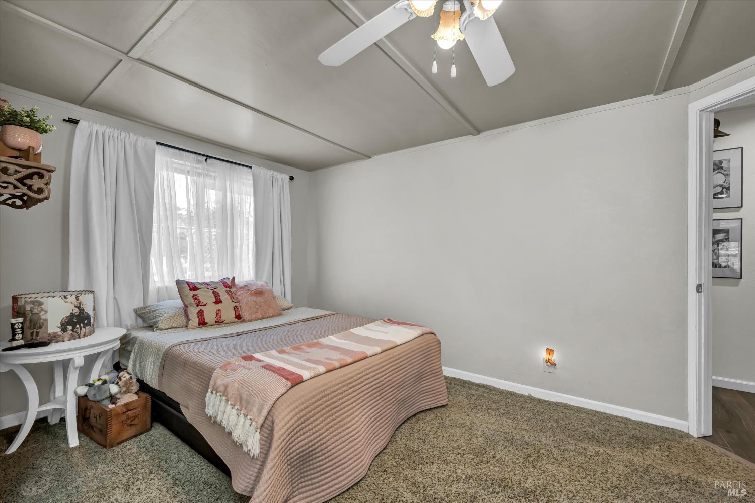 Detail Gallery Image 27 of 56 For 9099 E Side Potter Valley Rd, Potter Valley,  CA 95469 - 3 Beds | 3 Baths