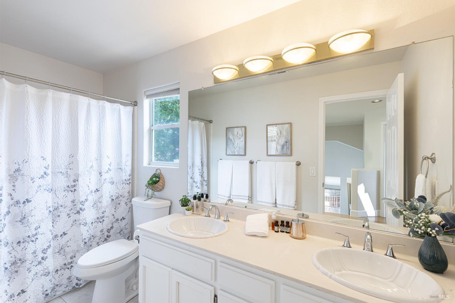 Detail Gallery Image 37 of 45 For 2285 Dancing Penny Way, Santa Rosa,  CA 95403 - 4 Beds | 2/1 Baths