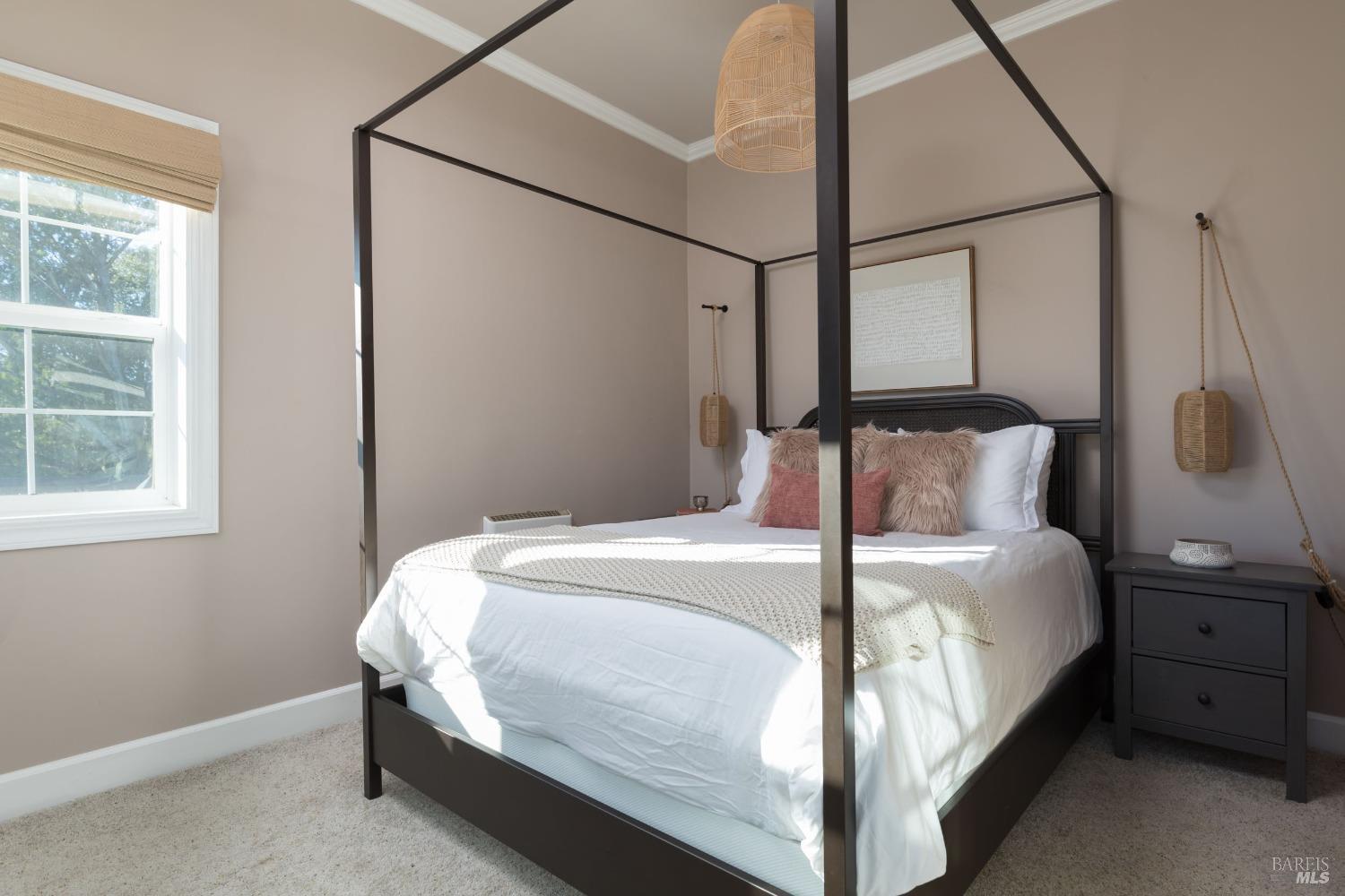 Detail Gallery Image 17 of 29 For 19440 Cypress Rd, Sonoma,  CA 95476 - 3 Beds | 2/1 Baths
