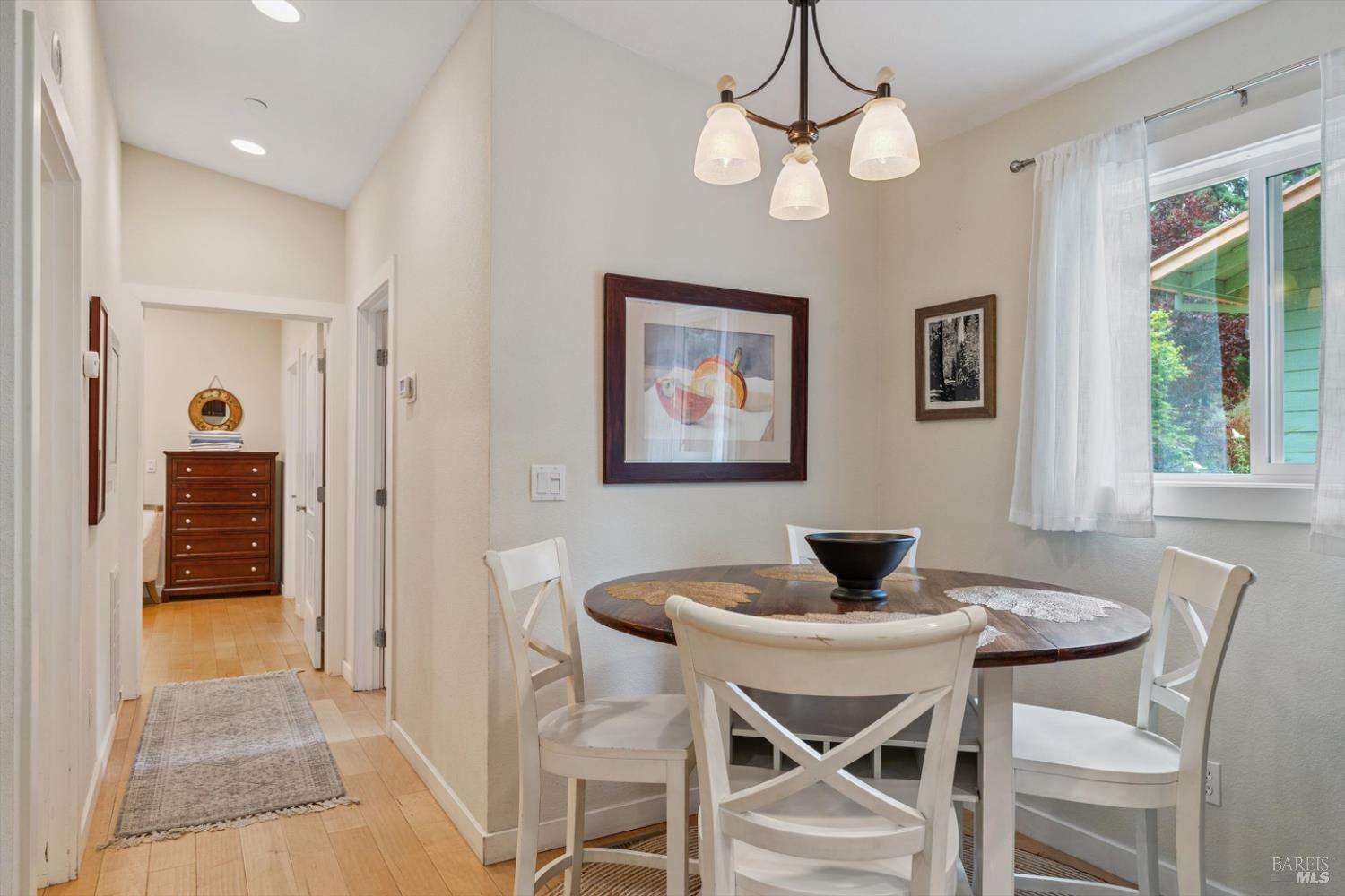 Detail Gallery Image 10 of 22 For 1011 Center St, Villa Grande,  CA 95486 - 2 Beds | 2 Baths