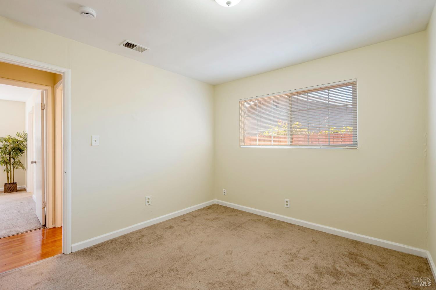 Detail Gallery Image 19 of 30 For 201 Redwing St, Vallejo,  CA 94589 - 3 Beds | 2 Baths