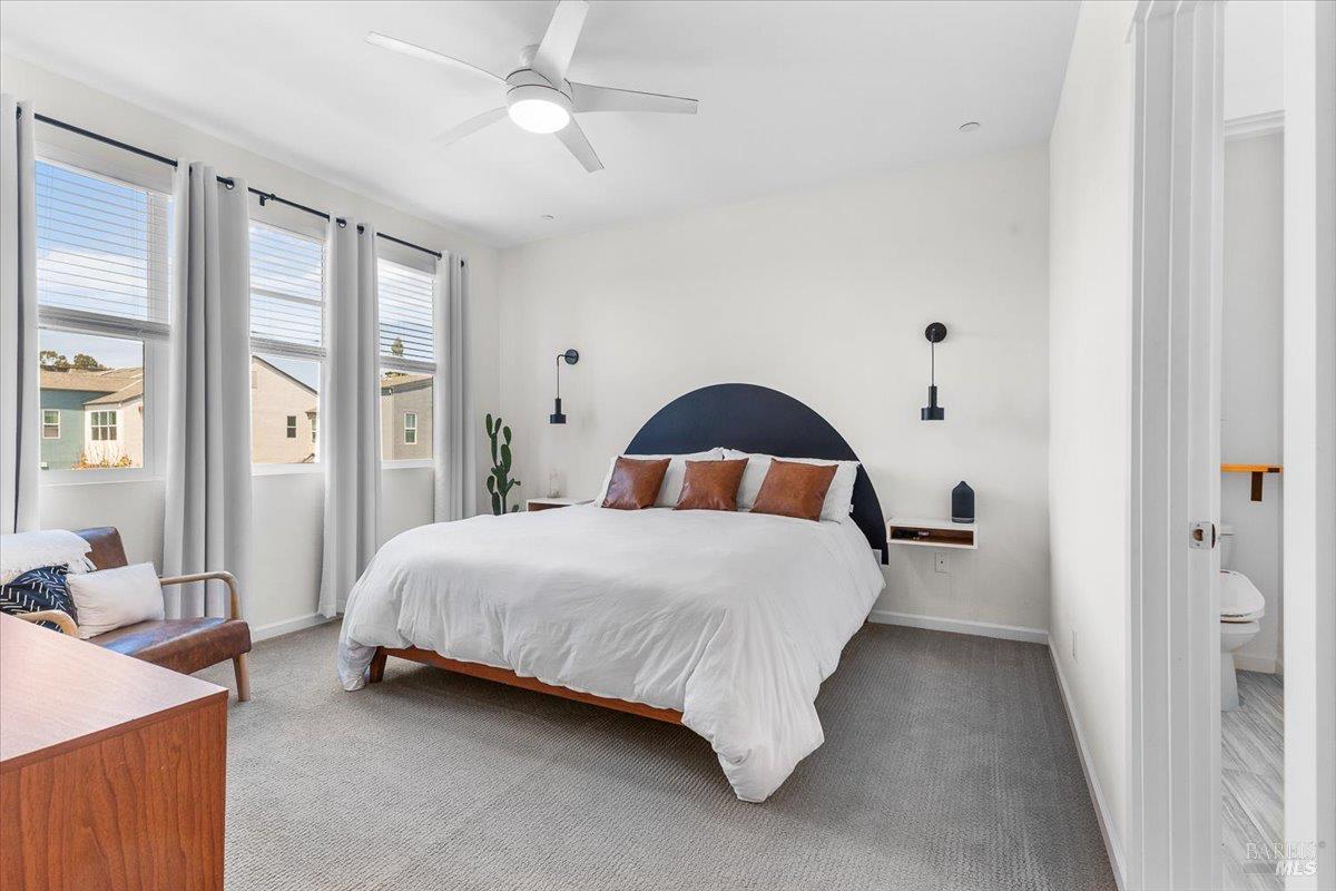 Detail Gallery Image 13 of 23 For 521 Deep Rose Pl, Santa Rosa,  CA 95407 - 4 Beds | 2/1 Baths