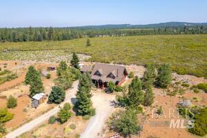 Detail Gallery Image 33 of 34 For 33364 State Highway 44 Unkn, Shingletown,  CA 96088 - 2 Beds | 2/1 Baths