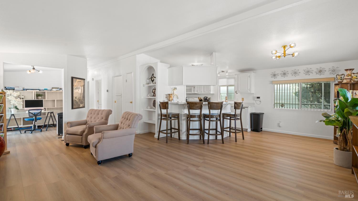 Detail Gallery Image 1 of 20 For 16401 San Pablo Ave 280, San Pablo,  CA 94806 - 2 Beds | 2 Baths