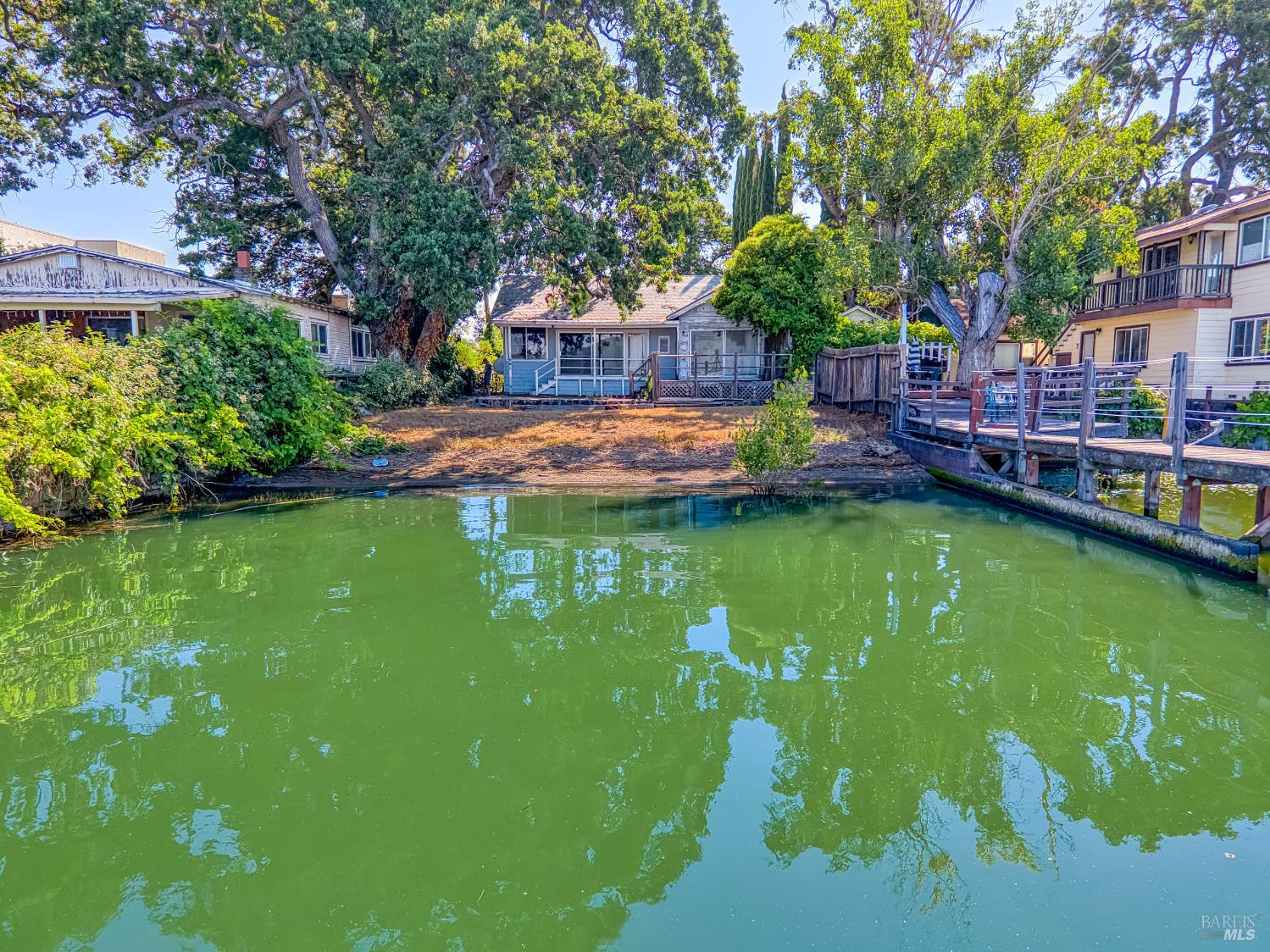 Detail Gallery Image 32 of 36 For 14095 Lakeshore Dr, Clearlake,  CA 95422 - 2 Beds | 1/1 Baths