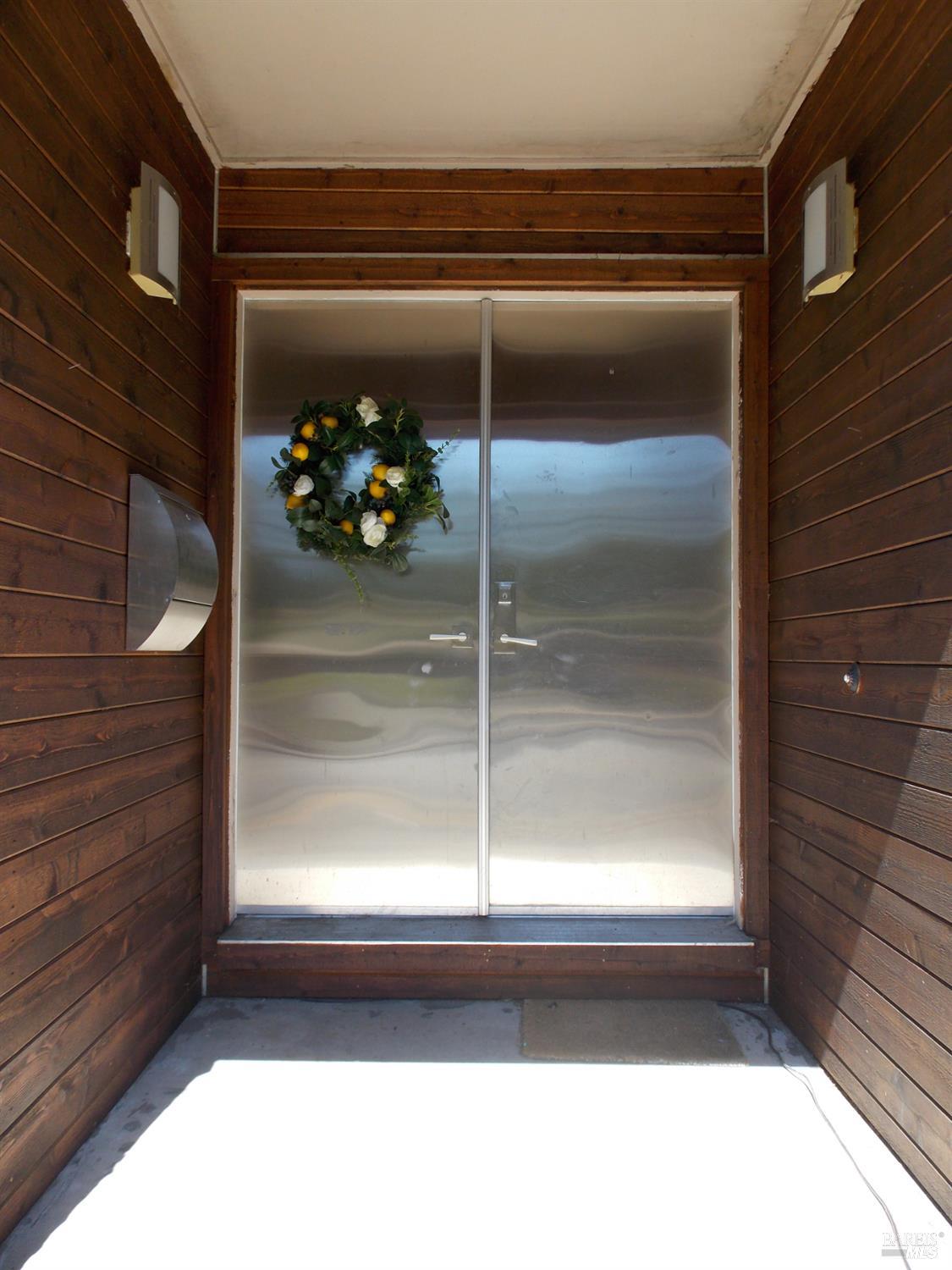 Detail Gallery Image 5 of 29 For 6531 Bridgewood Dr, Santa Rosa,  CA 95409 - 3 Beds | 2 Baths