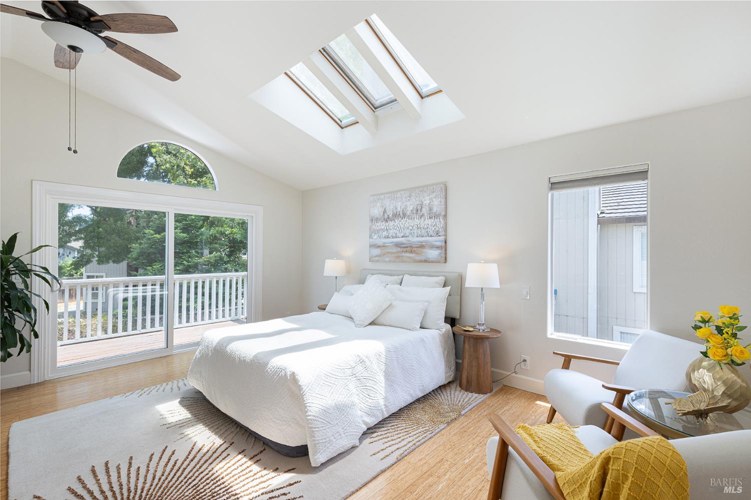 Detail Gallery Image 24 of 45 For 2285 Dancing Penny Way, Santa Rosa,  CA 95403 - 4 Beds | 2/1 Baths