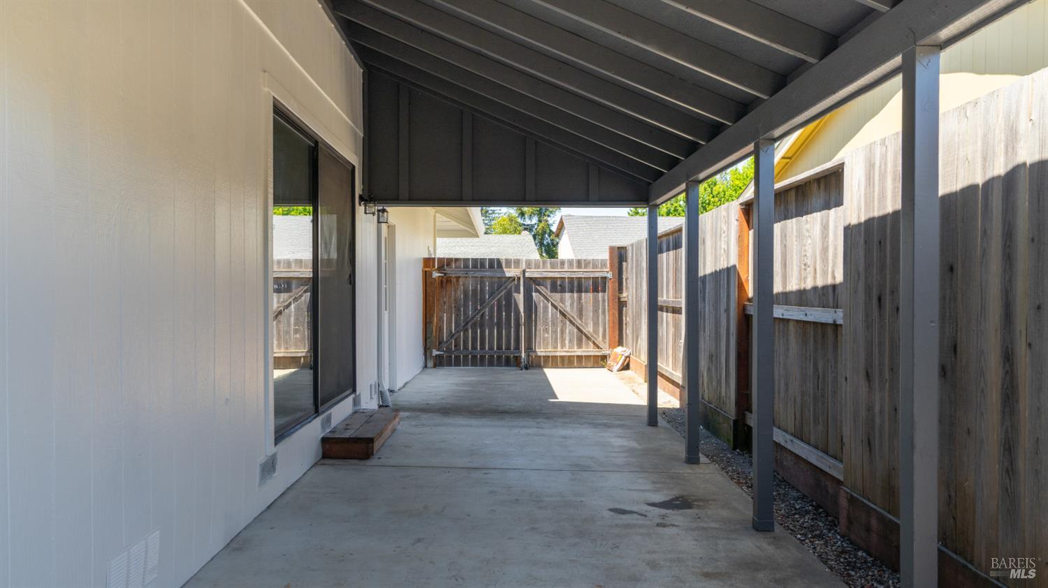 Detail Gallery Image 45 of 49 For 6032 Elsa Ave, Rohnert Park,  CA 94928 - 4 Beds | 3 Baths