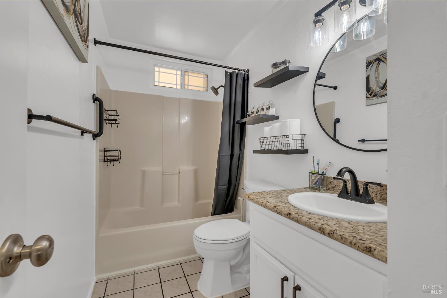 Detail Gallery Image 12 of 20 For 1217 Alderwood Way, Vacaville,  CA 95687 - 3 Beds | 1 Baths