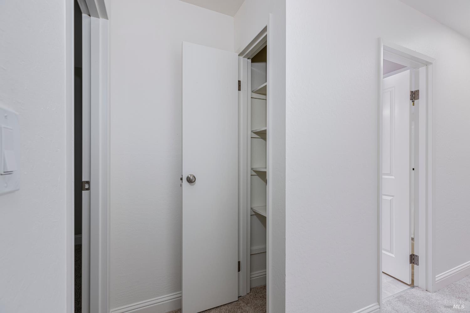 Detail Gallery Image 9 of 33 For 1550 Center Rd #45,  Novato,  CA 94947 - 2 Beds | 1/1 Baths