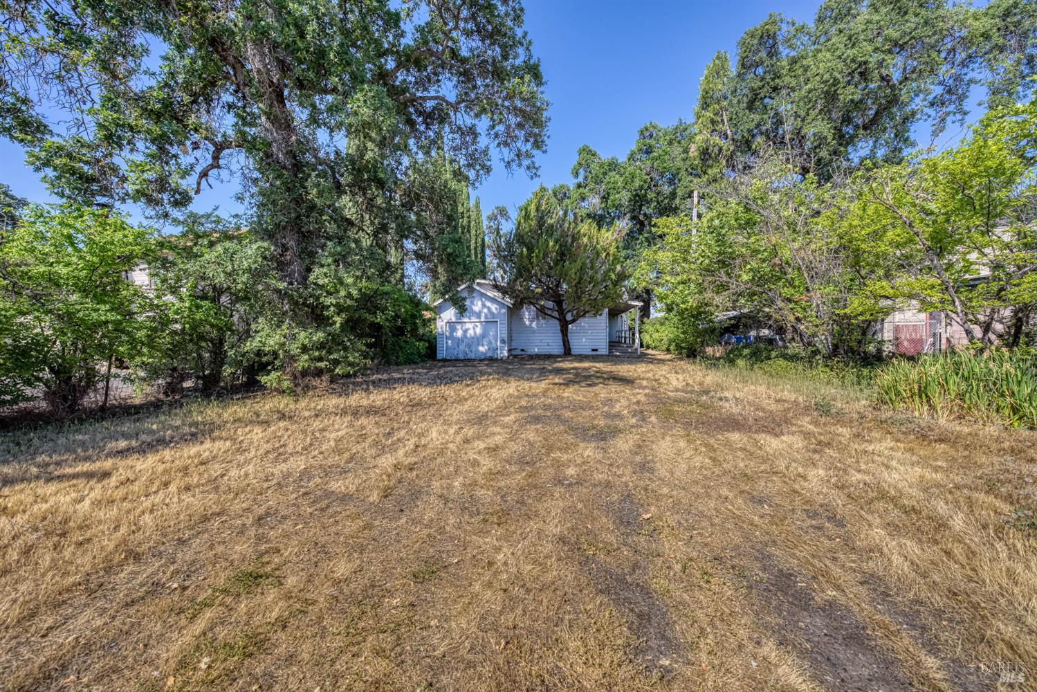 Detail Gallery Image 6 of 36 For 14095 Lakeshore Dr, Clearlake,  CA 95422 - 2 Beds | 1/1 Baths