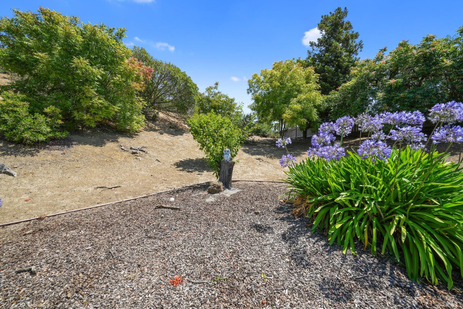 Detail Gallery Image 11 of 93 For 891 Wellfleet Dr, Vallejo,  CA 94591 - 4 Beds | 3 Baths