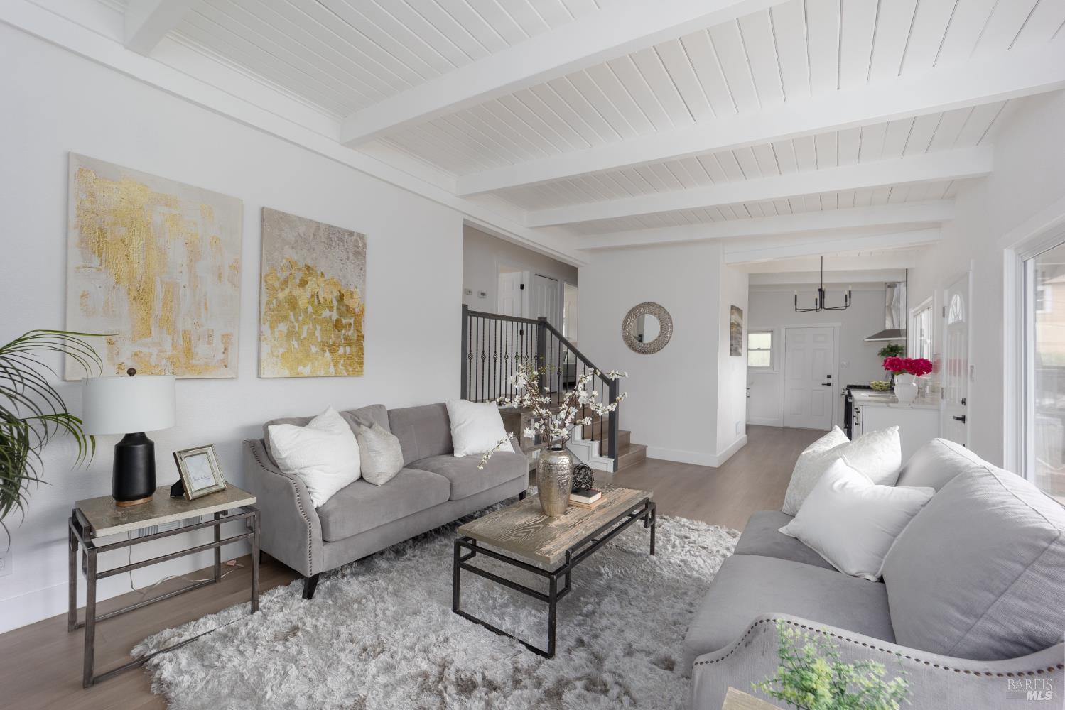 Detail Gallery Image 9 of 27 For 247 Coughlan St, Vallejo,  CA 94590 - 3 Beds | 2 Baths