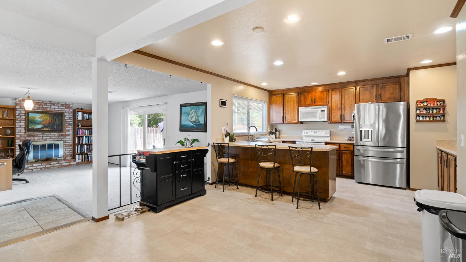 Detail Gallery Image 11 of 44 For 2875 Carmel Way, Fairfield,  CA 94534 - 4 Beds | 3 Baths